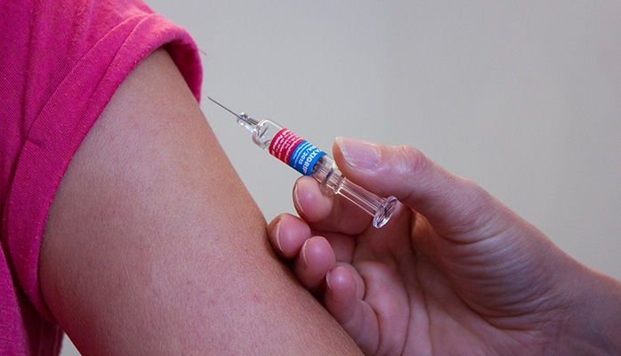 Le point sur la vaccination et l'autorité parentale